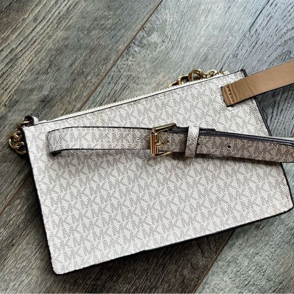 Michael Kors Mini Belt Bag Wristlet Purse Medium Cream Grey Tan Vegan Leather - Picture 3 of 12